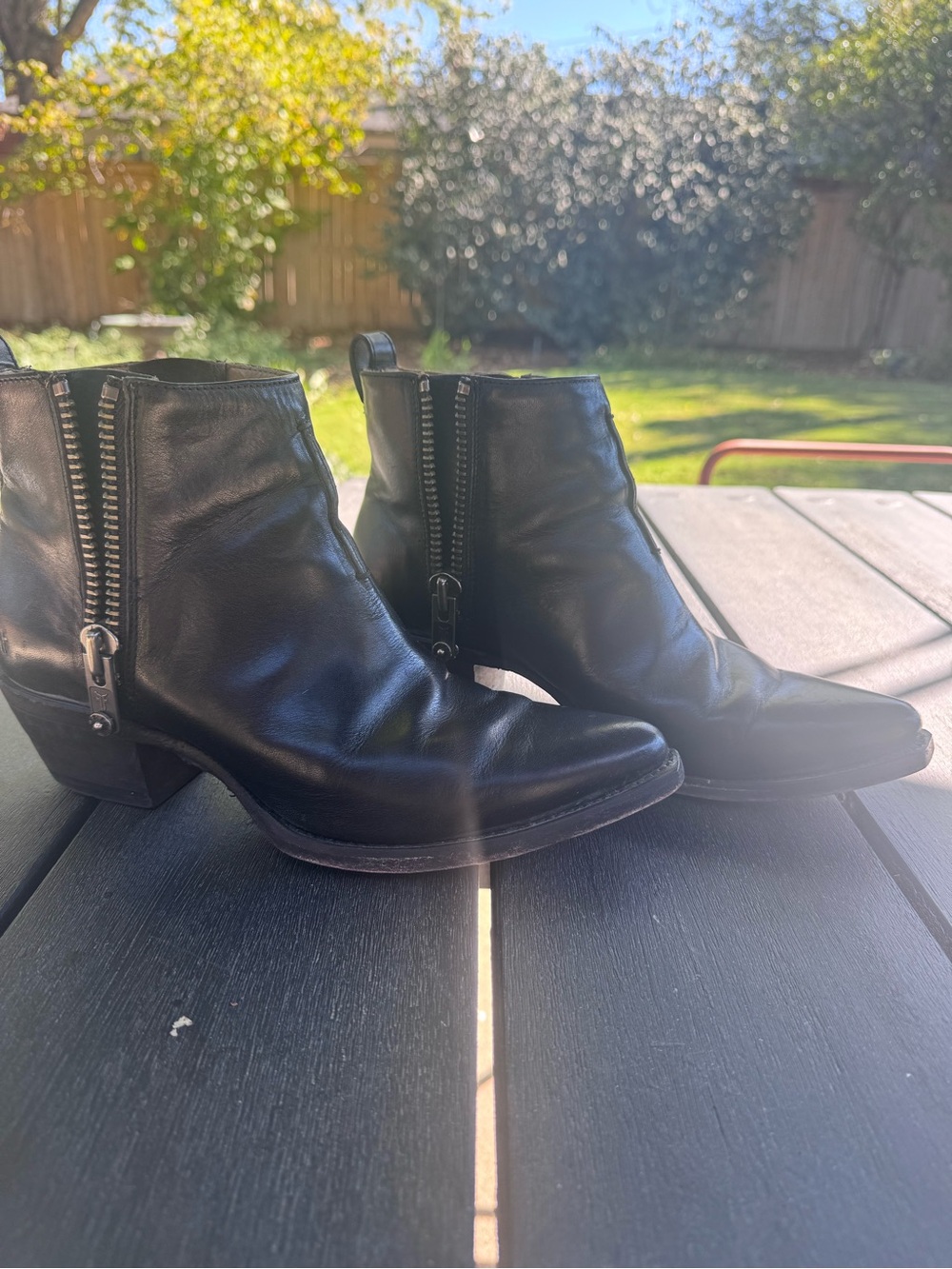 Black Frye Leather Ankle Western Pointed Toe Boots with Double Side Zip